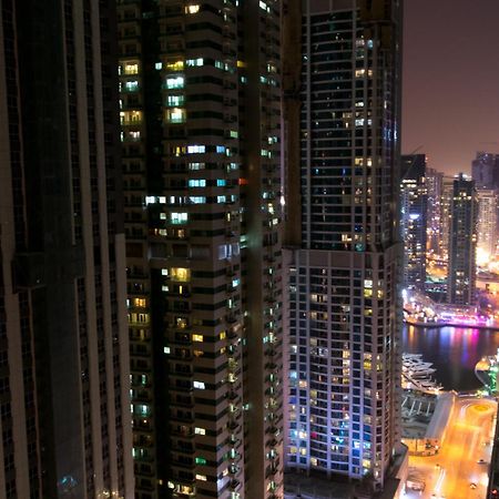 Budget Rooms With Private Bathroom For 'Girls' Only In Dubai, Marina Екстер'єр фото